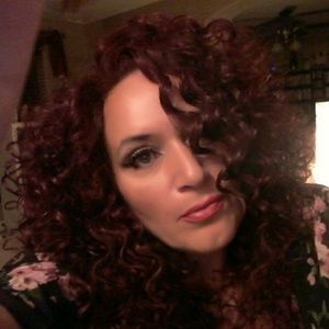 Meet your Posher, Kelli